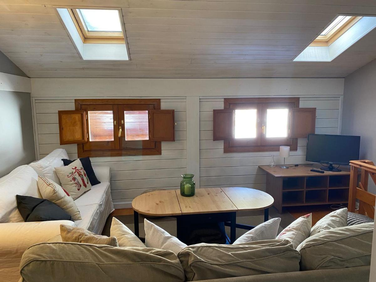 Apartament Acogedora Buardilla Duplex 6 Pax Incles Zewnętrze zdjęcie
